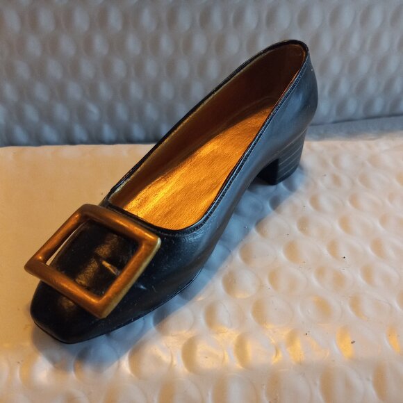 Just The Right Shoe  By Raine Patently Perfect  Mini Figurine 25046 - Picture 1 of 9